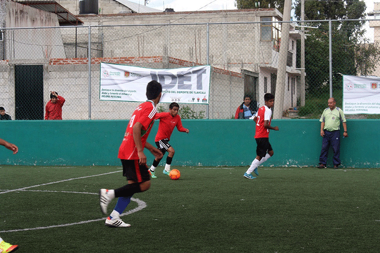 Listos los partidos de fútbol con bardas en Juegos Populares
