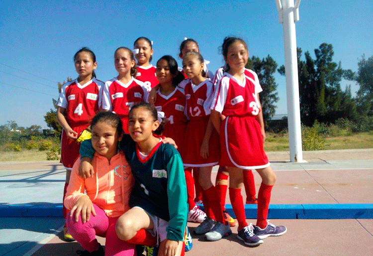 Equipos de hockey mantienen lucha por alcanzar medallas en Olimpiada