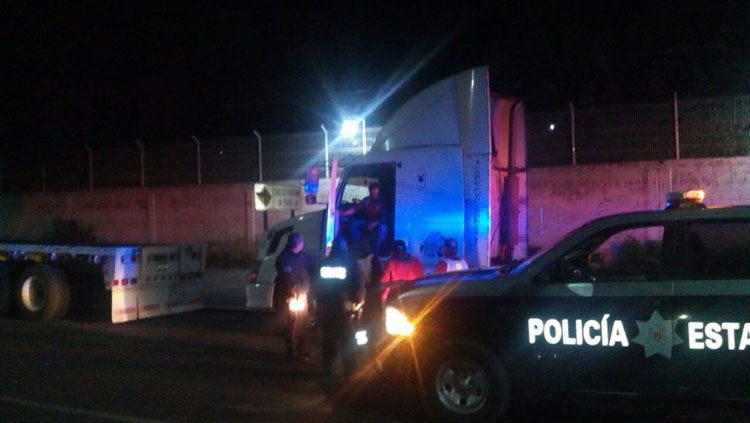 Recupera policía estatal 12 vehículos reportados como robados 